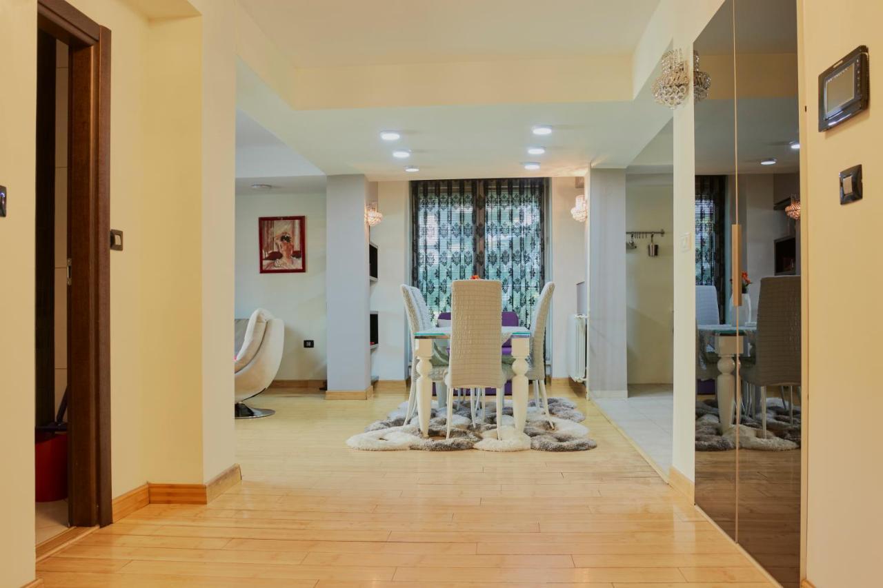 Diamond Butterfly Apartment Скопье Экстерьер фото